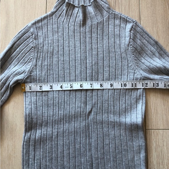 Aritzia Wilfred Merino Wool Bloy Sweater in Light Grey Size XXS - Picture 3 of 12